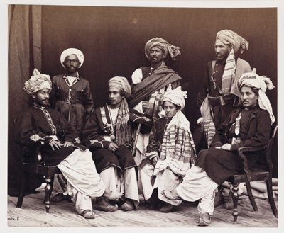 Fils de Nowroz Khan avec des assistants, vers 1878 - Unbekannt