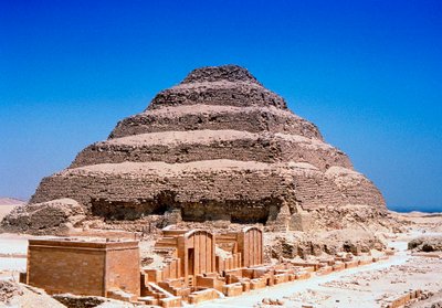 Pyramide à degrés du roi Djoser Zozer, Saqqara, Égypte, 3ème dynastie, c2613 av. J.-C. - Unbekannt