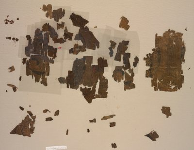 Fragments de taqueté avec lions ailés dans des médaillons, 899-1160 - Unbekannt