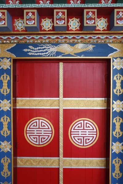 Temple des Mille Bouddhas. Congrégation Dashang Kagyu Ling. Porte de la pagode, La Boulaye, France - Unbekannt