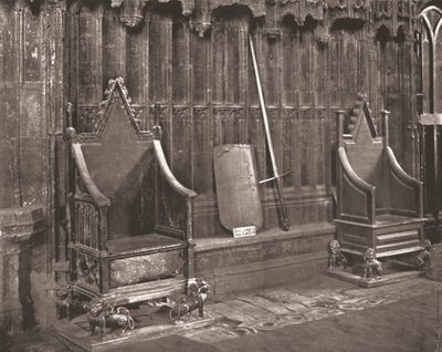 Le fauteuil de couronnement à l