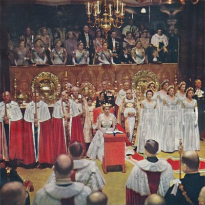 La Reine, après son entrée dans l