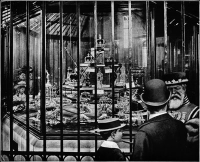Les Regalia Royaux, Tour de Londres - Unbekannt