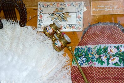 Accessoires et vêtements de théâtre, 19ème siècle - Unbekannt