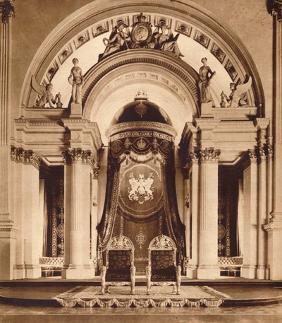 Trônes dans la salle de bal du palais de Buckingham, 1935 - Unbekannt