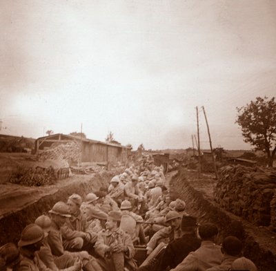 Troupes dans des wagons ouverts, Genicourt, nord de la France, vers 1914-1918 - Unbekannt