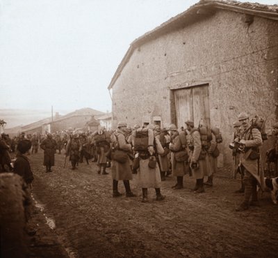 Troupes avec sacs à dos, Somme, nord de la France, vers 1914-1918 - Unbekannt