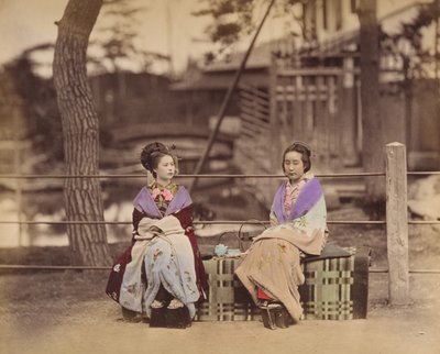 [Deux femmes japonaises assises sur un banc], années 1870 - Unbekannt