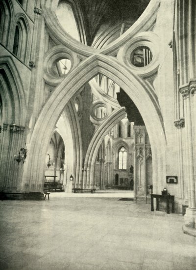 Arches inhabituelles dans la cathédrale de Wells - se rencontrent pour former une croix de Saint-André et ont été construites ainsi en 1338 - Unbekannt