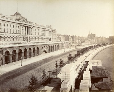 Victoria Embankment, montrant Somerset House, Londres, 1887 - Unbekannt