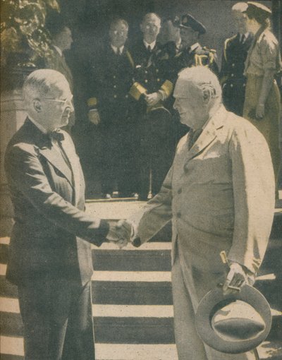 Chaleureuse poignée de main entre le Premier ministre et le Président, 1945 - Unbekannt