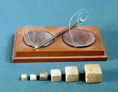 Poids en chert et balance en cuivre, Mohenjodaro, 2300-1750 av. J.-C. - Unbekannt Unbekannt