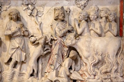 Basilique de Saint-Denis, Bas-relief, Représentation d