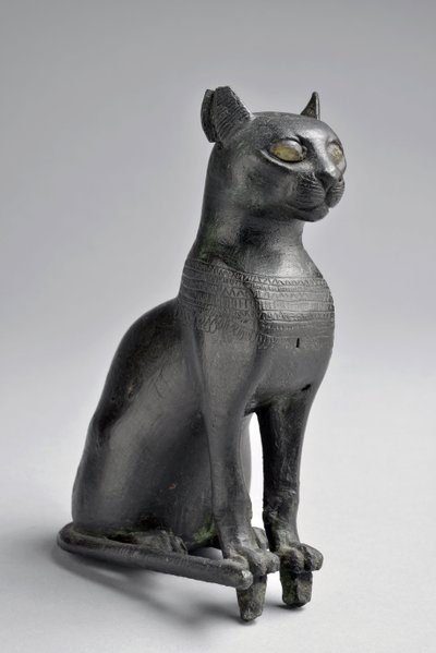 Bastet. Statuette en bronze. Basse Époque (750-332 av. J.-C.) Égypte - Dim en cm 13 - Numéro d
