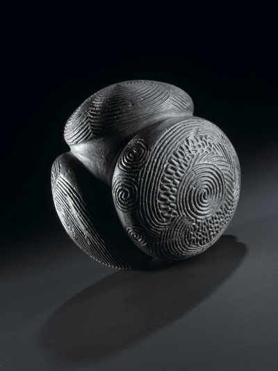 Boule sculptée de Glass Hill, Towie, Aberdeenshire, Néolithique, c.3000 av. J.-C. - Unbekannt