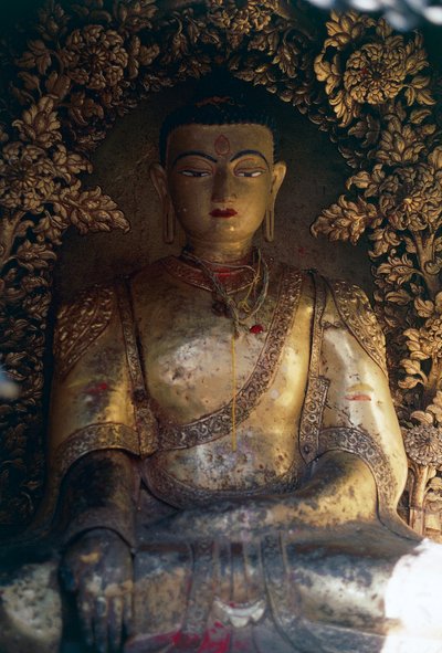 Crypte avec statue de Bouddha, Swayambhunath (Temple des Singes), Vallée de Katmandou (Liste du patrimoine mondial de l