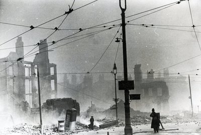 Place Derby à Liverpool après un raid de bombardement allemand - Unbekannt
