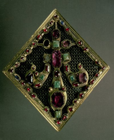 Fermoir fleur-de-lys traditionnellement dit appartenir au roi Louis IX de France (Saint Louis) (1215-70) vers 1365-67 - Unbekannt