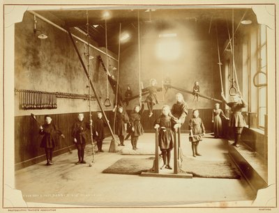 Gymnase des filles à l