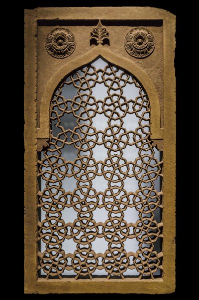 Jali à octogones et étoiles. Inde du Nord, fin XVIe - début XVIIe siècle. Grès sculpté. Musée du Louvre - William M. Timlin