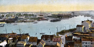 Kiel, Allemagne - vue du chantier naval depuis la Nicolaikirche - Unbekannter Künstler