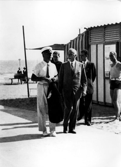 MOSTRA DEL CINEMA années 1930: le dupe BENITO MUSSOLINI au LIDO avec le comte GIUSEPPE VOLPI DI MISURATA Venise - Unbekannt