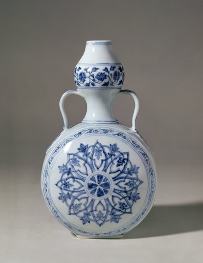 Bouteille de pèlerin bleu et blanc Ming, marque Hsuan Te (1426-35) - Unbekannt