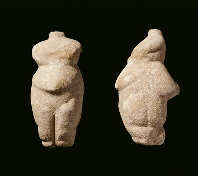 Dame néolithique de Steopagus, vue de face et de côté, Avaritsa (Meliteia) en Thessalie, Grèce, 6000-5200 av. J.-C. (marbre) - Unbekannt