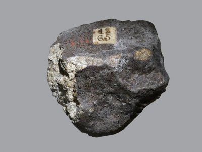 Chondrite ordinaire (L6). Tombée à L