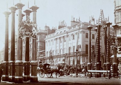 Park Lane décorée pour le jubilé de diamant de la reine Victoria - Unbekannt