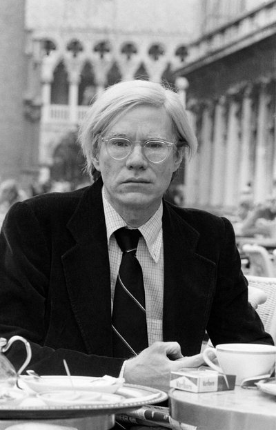 Artiste pop art ANDY WARHOL à Venise 1977 - Unbekannt