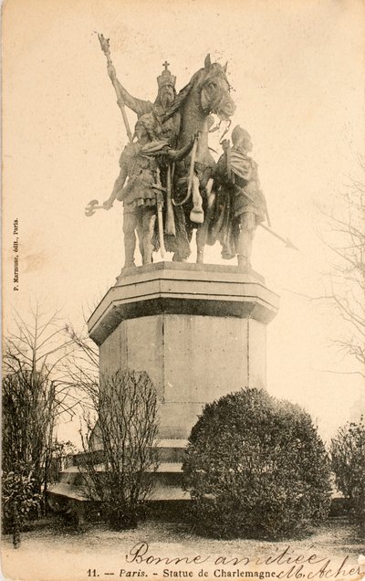 Statue de Charlemagne, Paris, Seine, Île-de-France, France - William M. Timlin