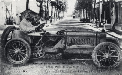 Course, Grand Prix de France (ACF) : Barrel conduisant une voiture Brasier sur le circuit de la Seine Inférieure, 2 juillet - Unbekannt