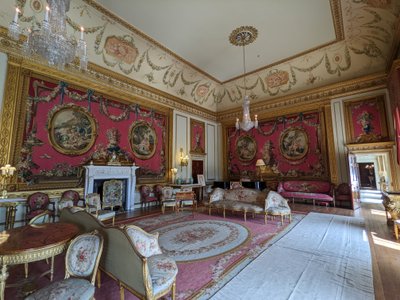 Salle de dessin à la tapisserie rouge, Nottinghamshire, Angleterre - Unbekannter Künstler