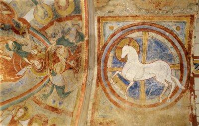 Art roman : Église Notre-Dame à Montmorillon, Vienne, Poitou-Charentes, France, fresques de la crypte de la princesse Sainte Catherine d