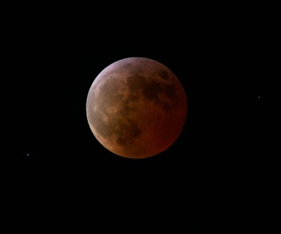 Éclipse lunaire totale, 3 mars 2007 - Unbekannt