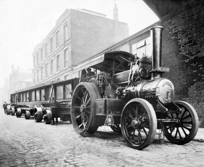 Royaume-Uni : Une locomotive à traction tirant une charge. Manchester, vers 1904 - Unbekannt