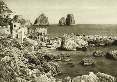 Vue des faraglioni depuis l