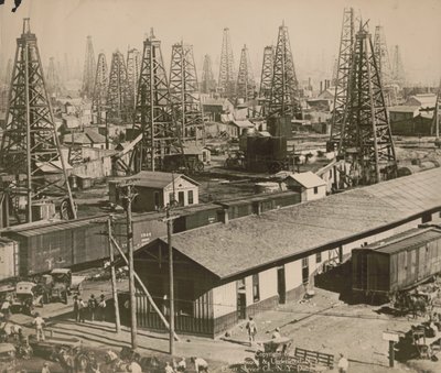 Derricks pétroliers à Burkburnett, Texas - Underwood and Underwood