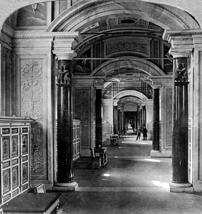 Intérieur de la Bibliothèque du Vatican, Rome, Italie - Underwood and Underwood