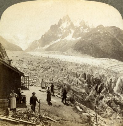 Mer de Glace depuis le Chapeau, près de Chamonix, France - Underwood and Underwood