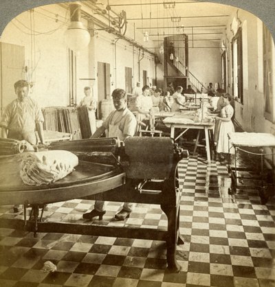 Emballage du beurre primé pour les marchés européens, Hasley, Danemark - Underwood and Underwood