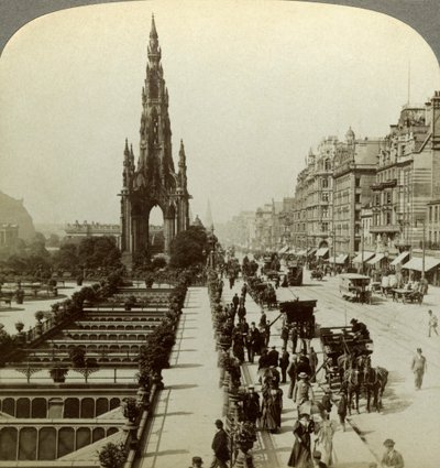 Princes Street et le Monument Scott, Édimbourg, Écosse, fin du 19ème siècle - Underwood and Underwood