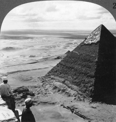 La deuxième pyramide, montrant une partie du revêtement d