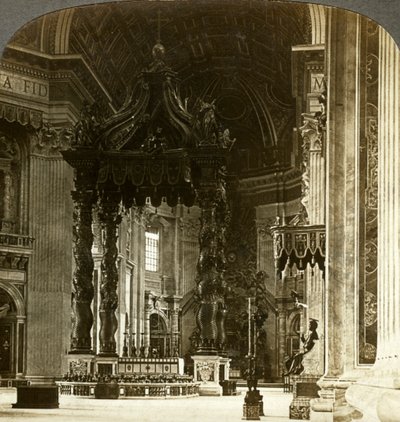 Le grand autel avec son baldaquin, Basilique Saint-Pierre, Rome, Italie - Underwood and Underwood