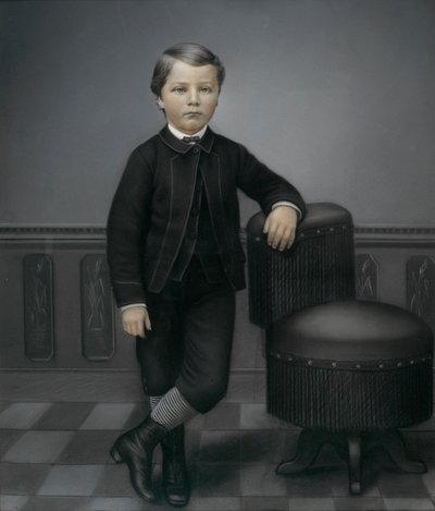 Jeune garçon en costume noir - Unidentified