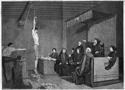 Un tribunal au XVe siècle - interrogatoire. La question est suspendue avec des poids aux pieds. Gravure d