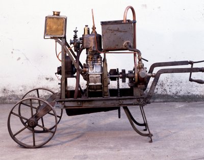 Moteur Diesel - collection du Garage de Giverny - Unknown artist