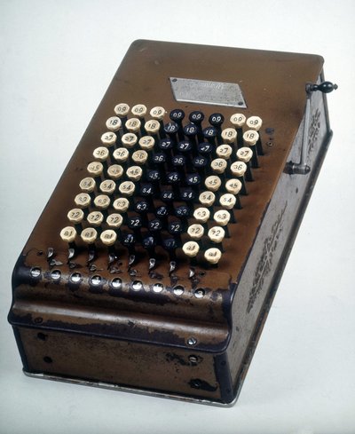 Calculatrice Felt : le Comptometer - Unknown artist