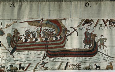 Détourné par la tempête, le navire de Harold II (1022 - 1066) (un drakkar) échoué sur la côte de Ponthieu - Tapisserie de Bayeux, dite Broderie de la Reine Mathilde - Unknown artist